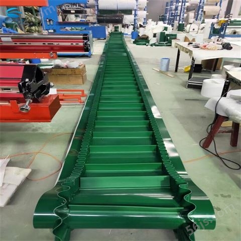 PVC裙边挡板输送带工厂 白色绿色均可定制
